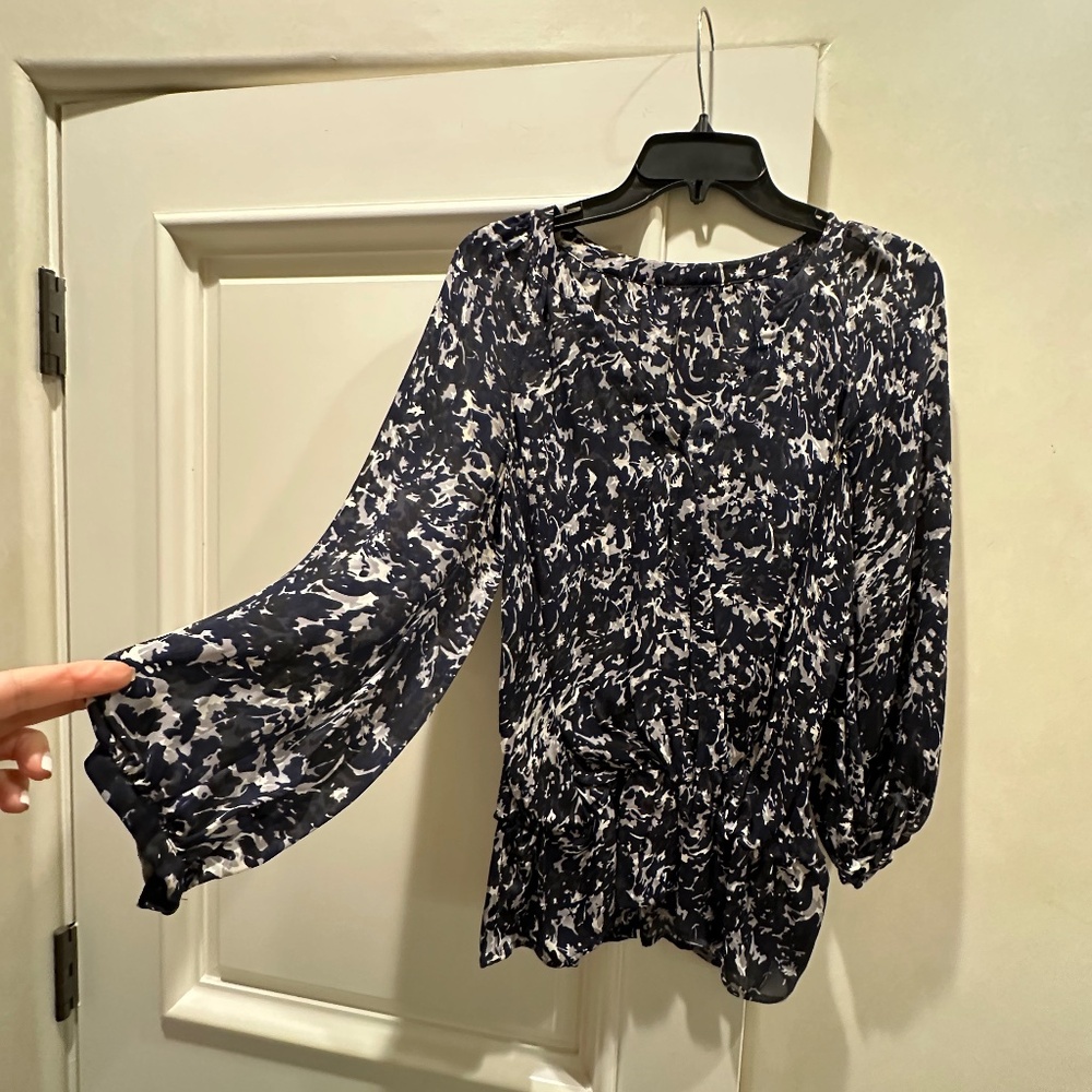 multi color blouse gathered at the waist Size Small